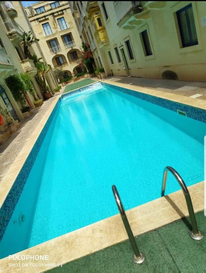 Apartment With Pool Gozo Għajnsielem Esterno foto