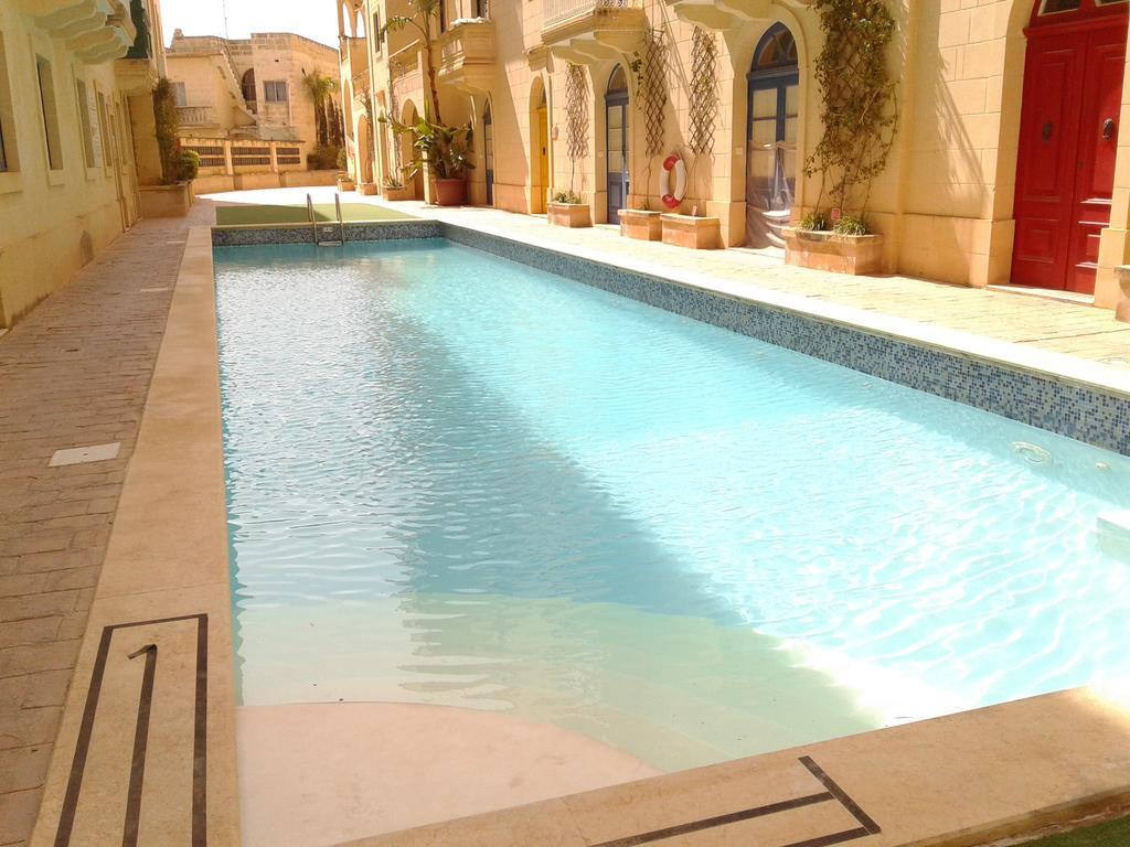 Apartment With Pool Gozo Għajnsielem Esterno foto